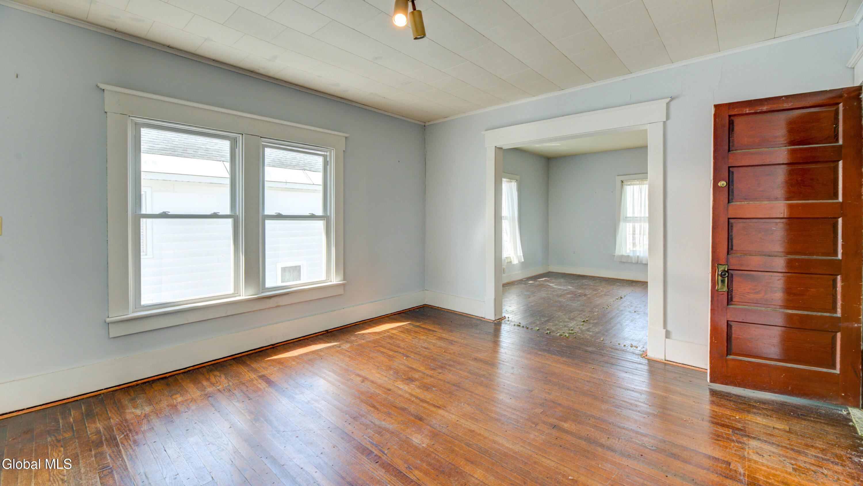 44 Temple Street Gloversville NY 12078