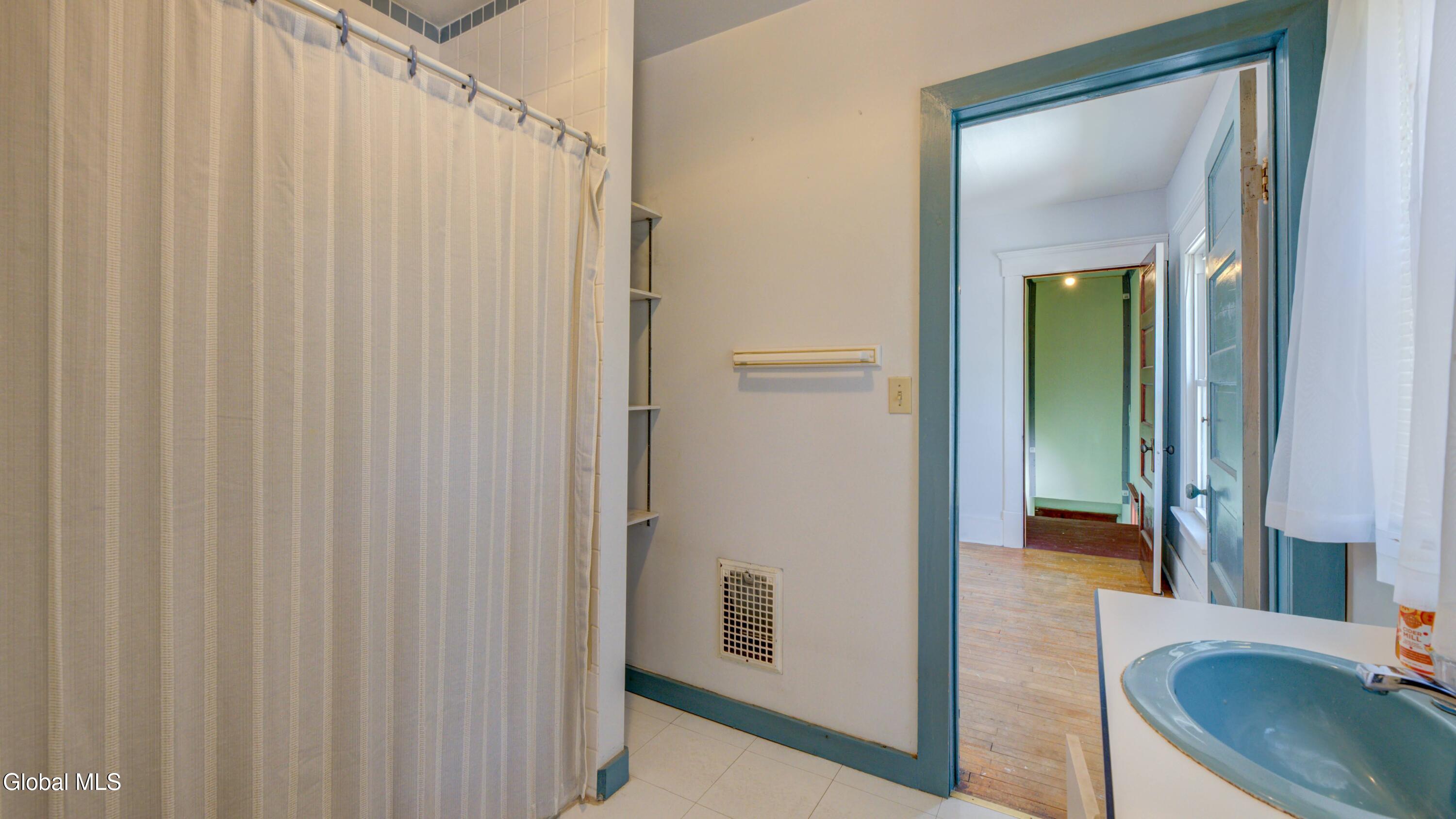 44 Temple Street Gloversville NY 12078
