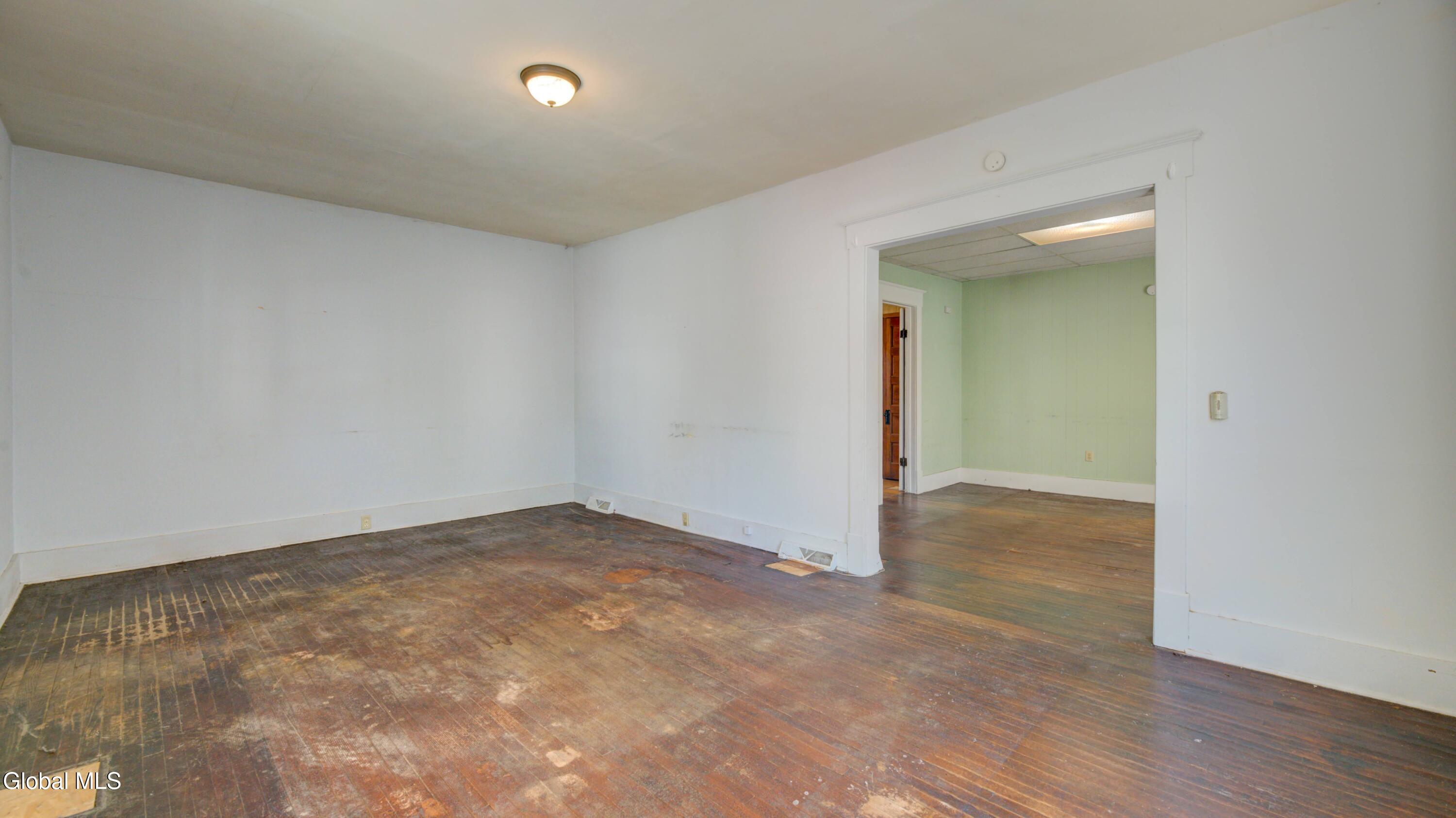 44 Temple Street Gloversville NY 12078