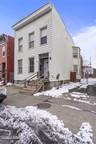 27 N Lake Avenue Albany NY 12203