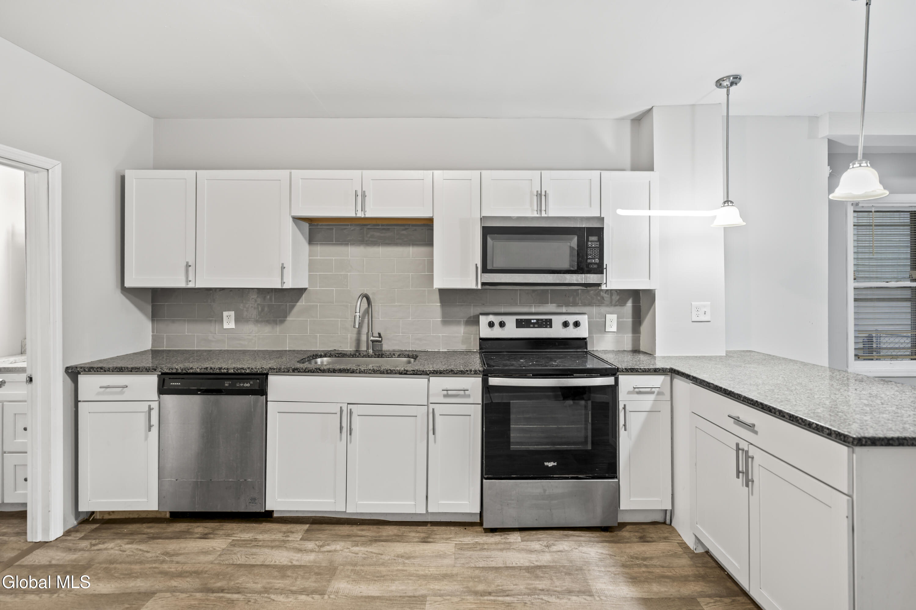 27 N Lake Avenue Albany NY 12203