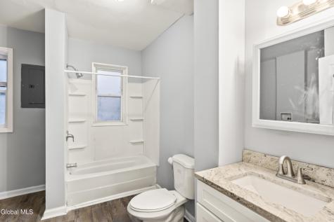 27 N Lake Avenue Albany NY 12203