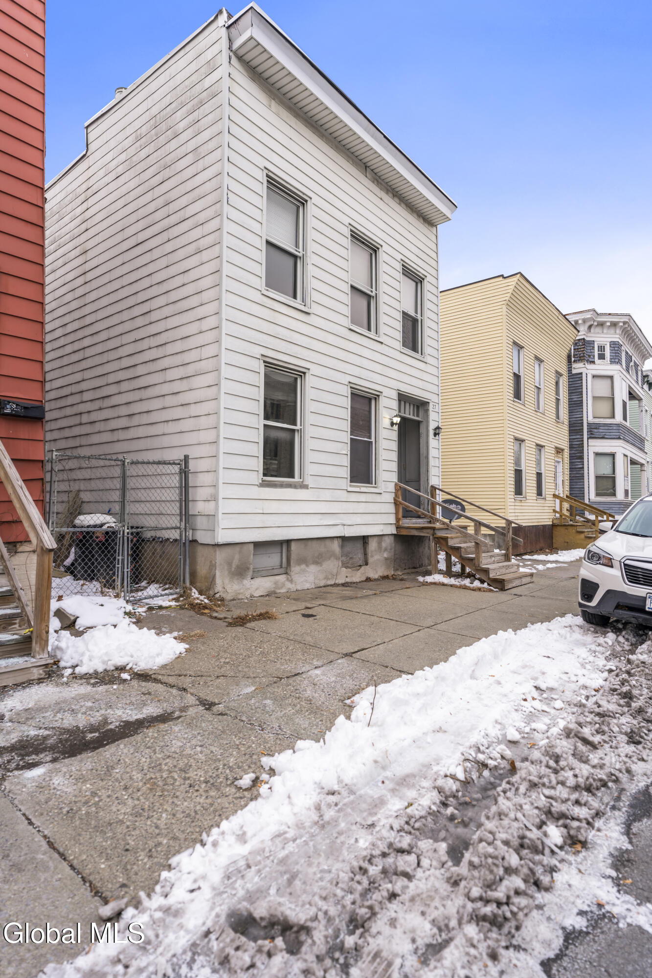 27 N Lake Avenue Albany NY 12203
