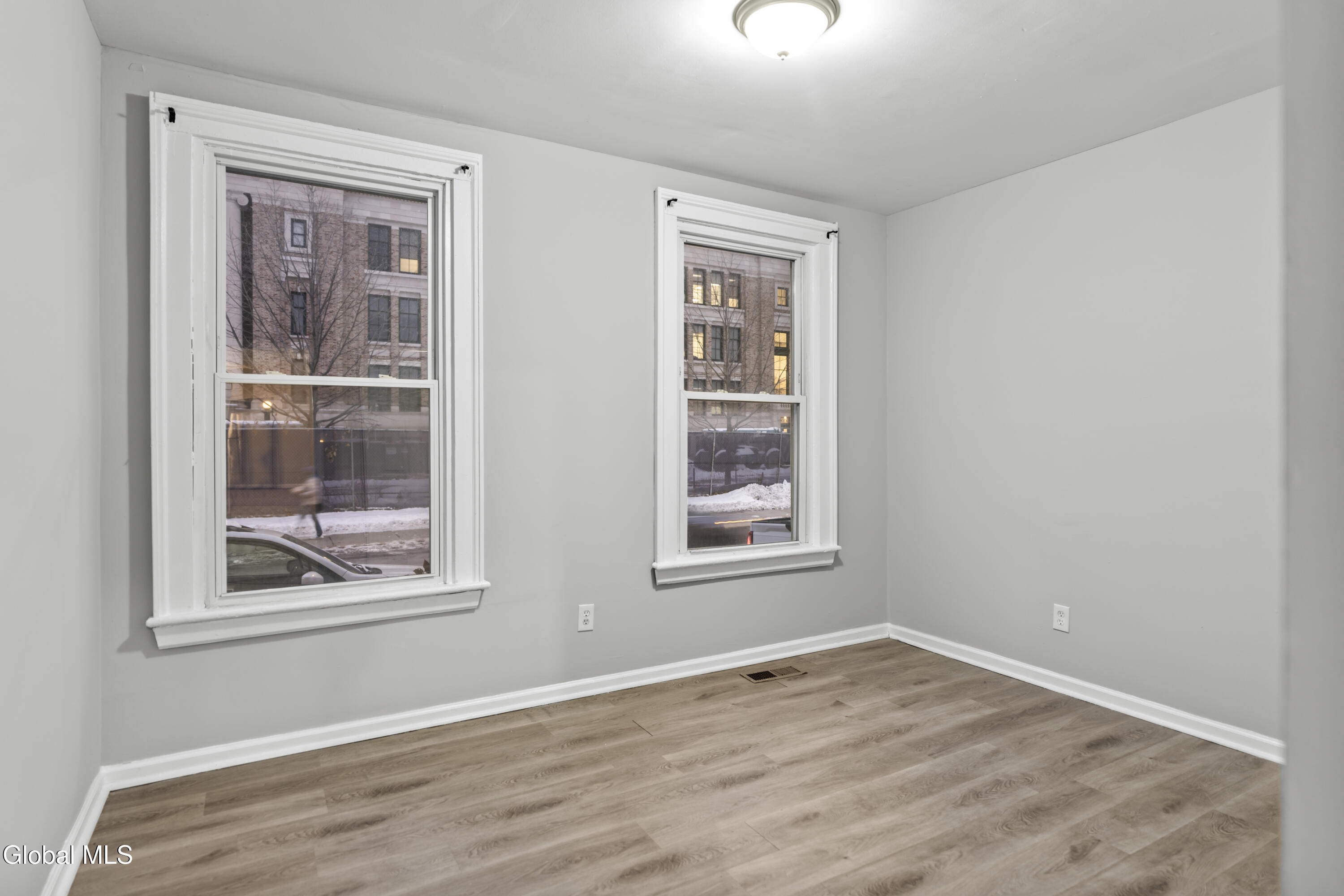 27 N Lake Avenue Albany NY 12203