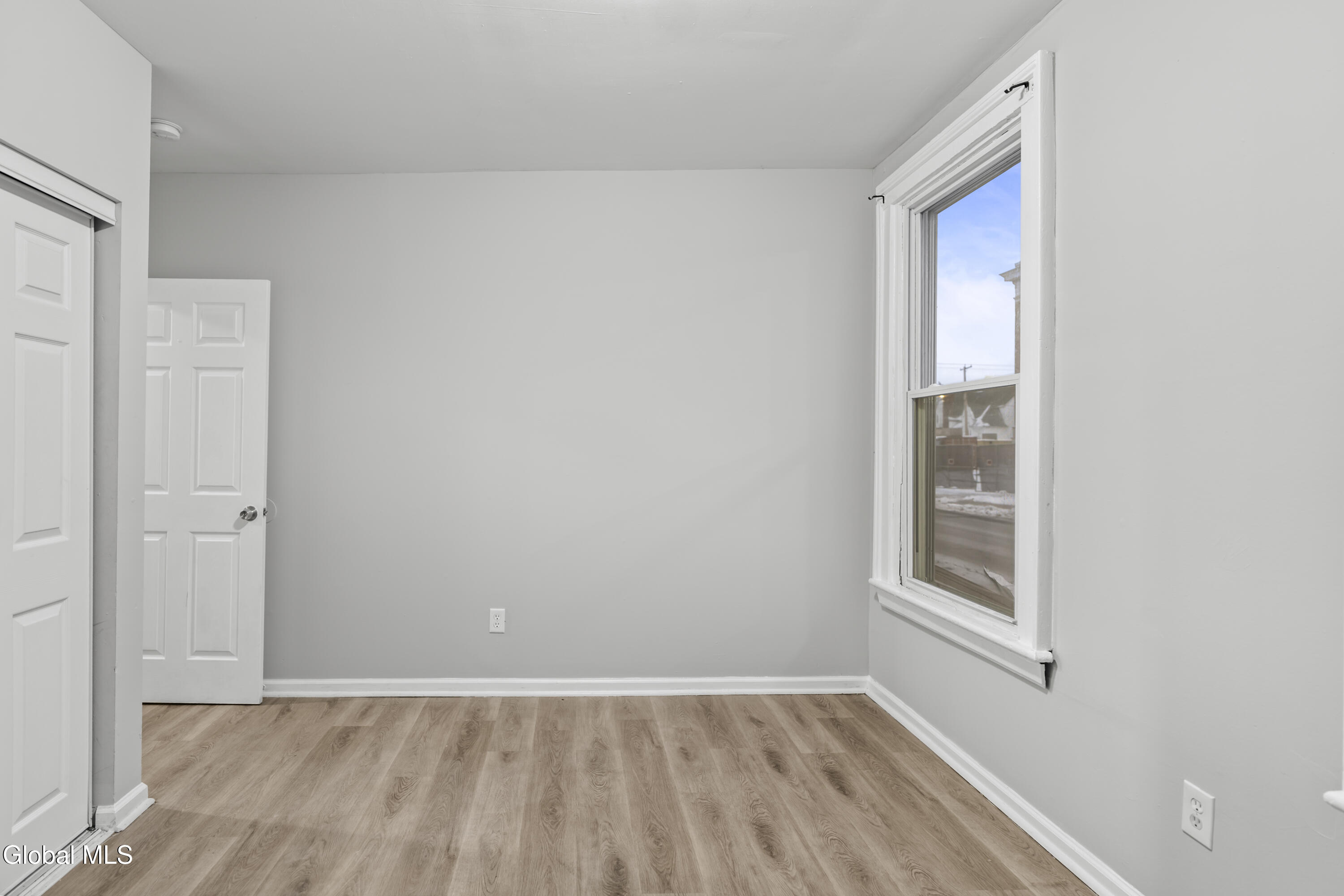 27 N Lake Avenue Albany NY 12203