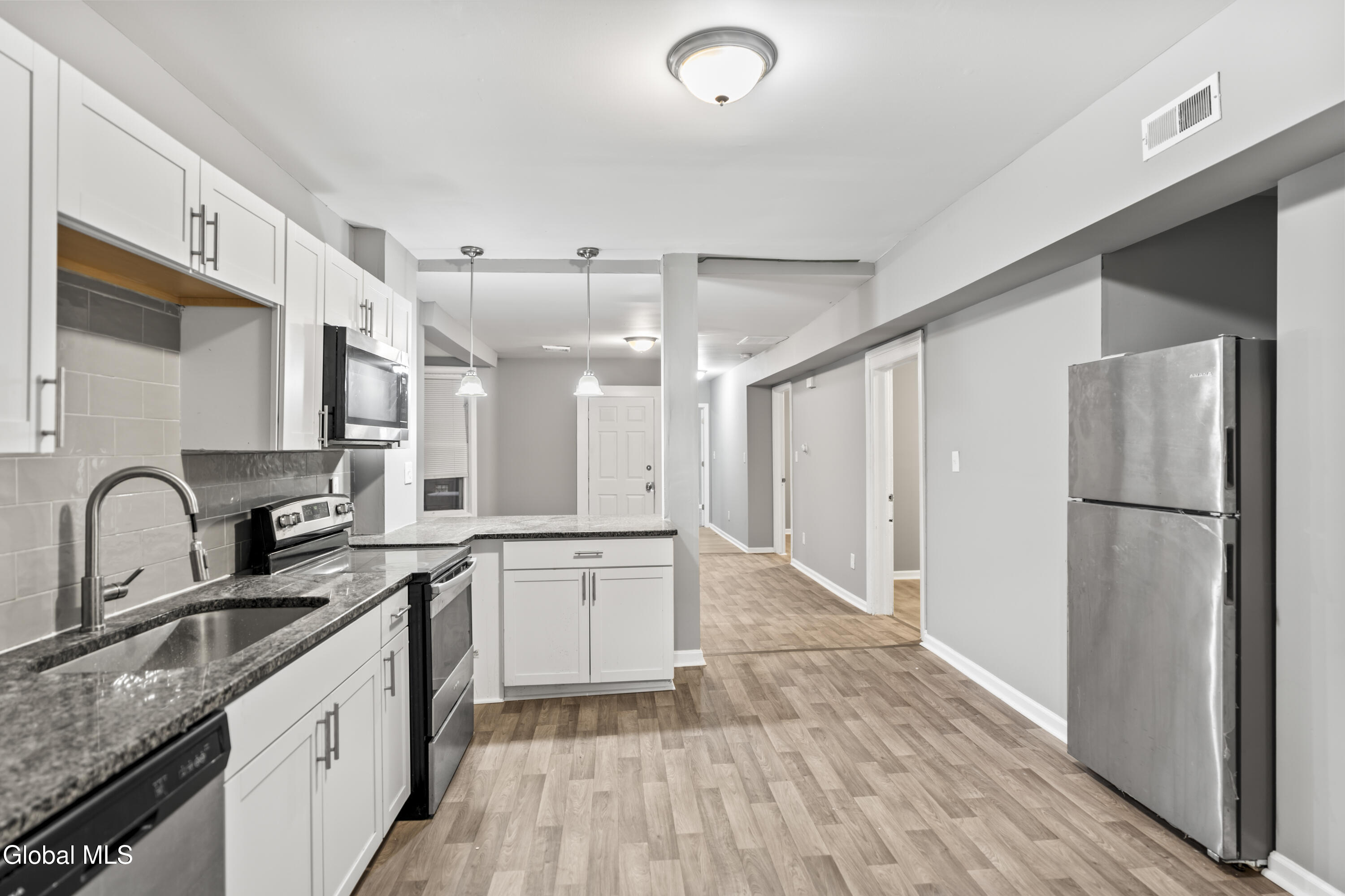 27 N Lake Avenue Albany NY 12203