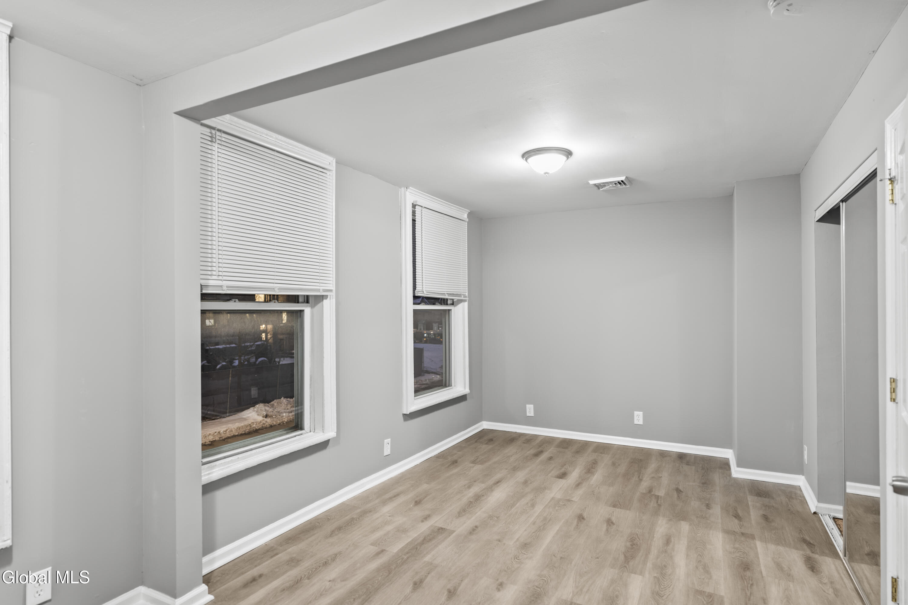 27 N Lake Avenue Albany NY 12203