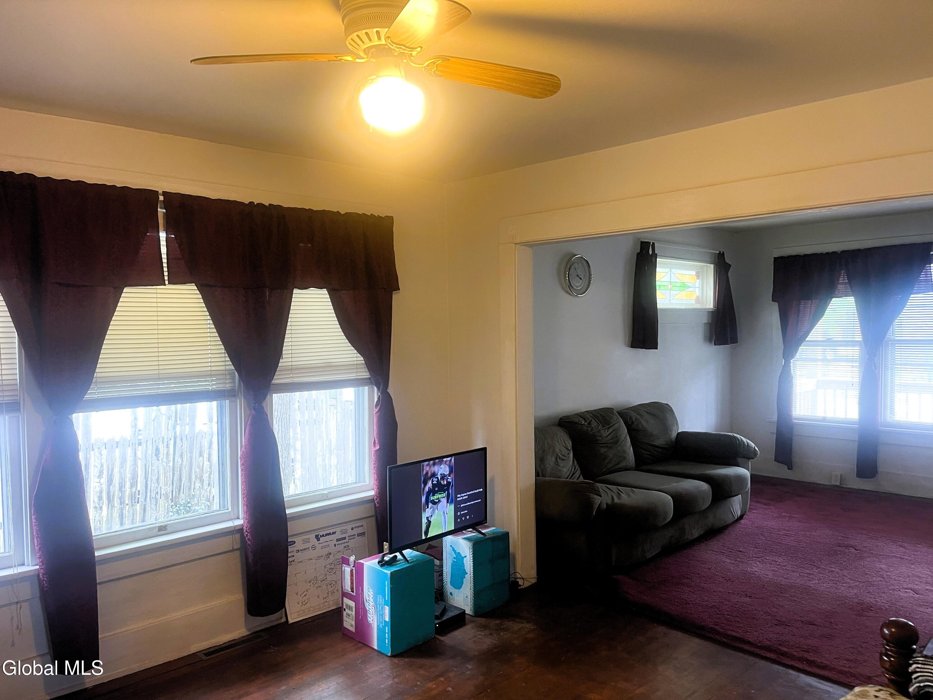 1928 Broad Street Schenectady NY 12306