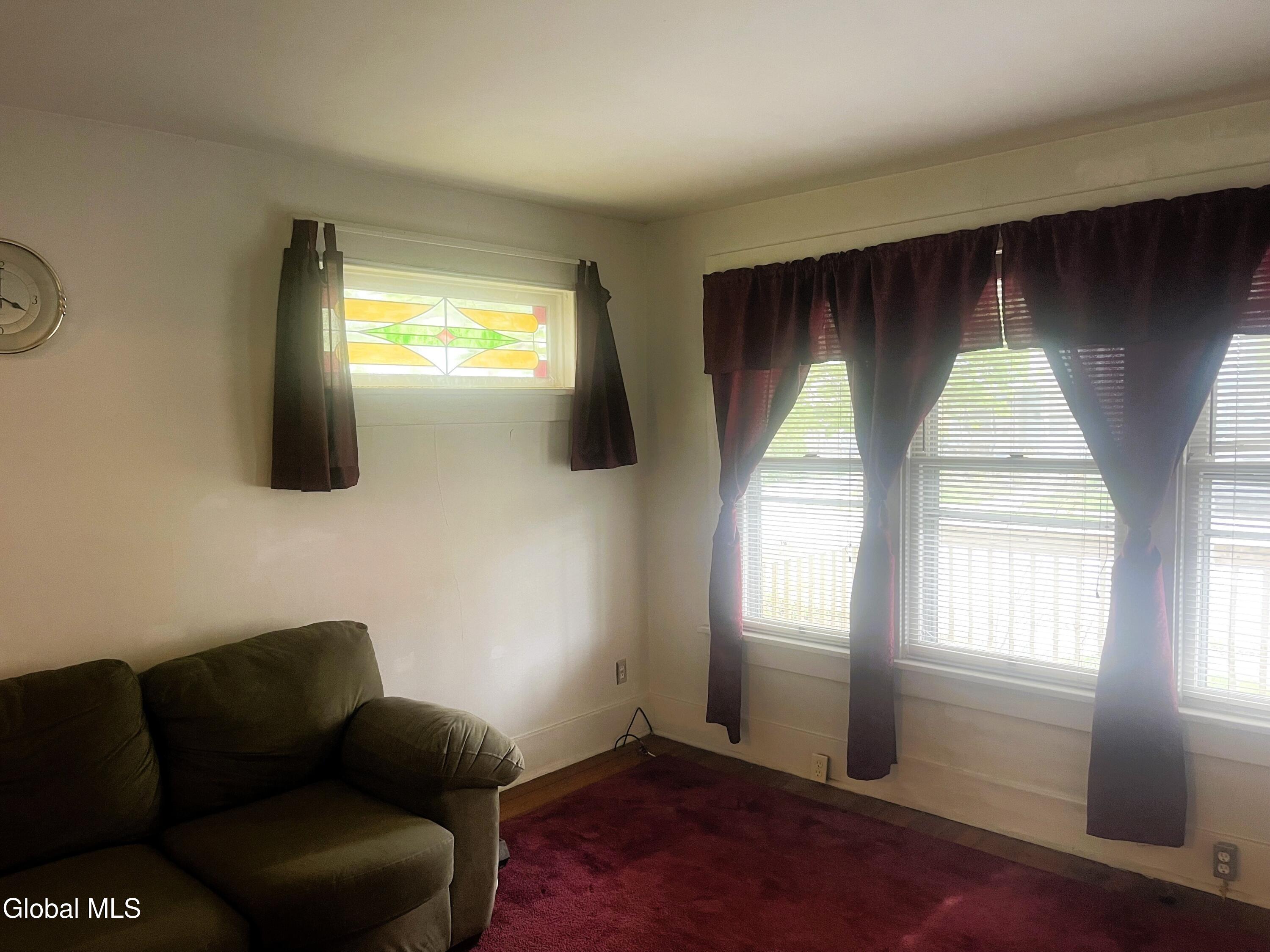1928 Broad Street Schenectady NY 12306