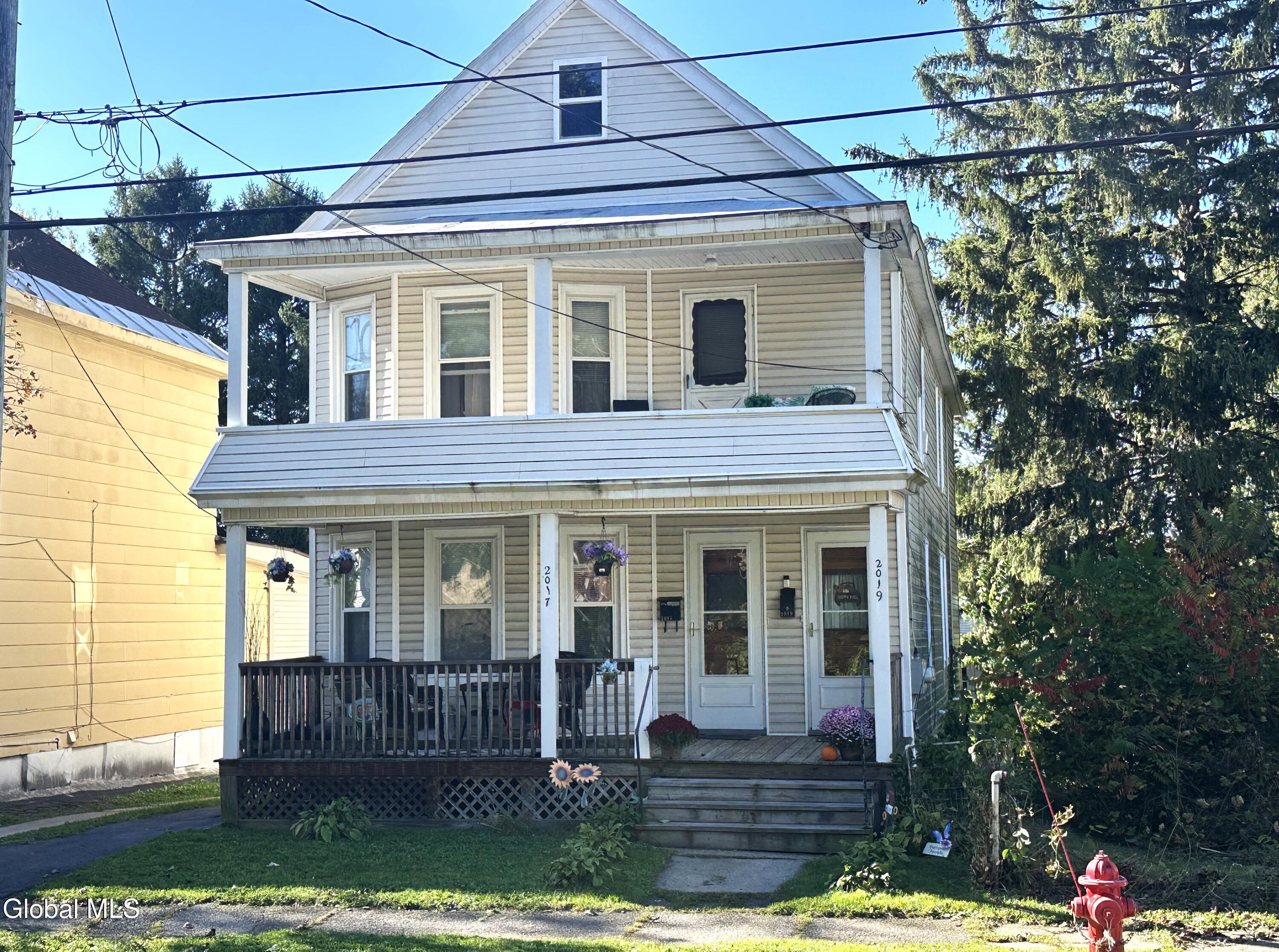 2017 Avenue B Schenectady NY 12308