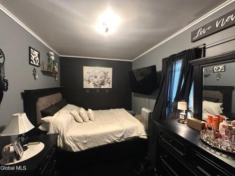 2017 Avenue B Schenectady NY 12308