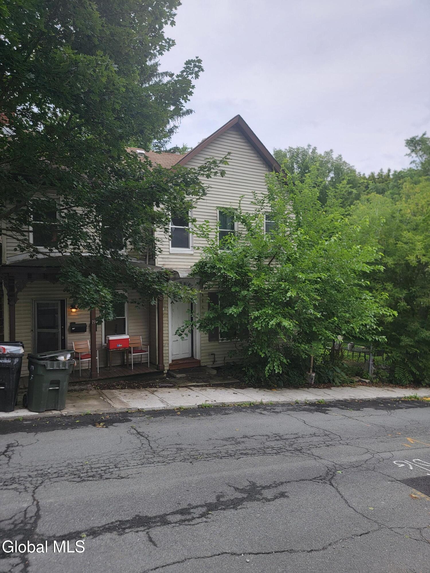 19 Defreest Avenue Troy NY 12180