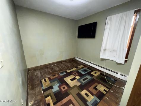 1059 Chrisler Avenue Schenectady NY 12303