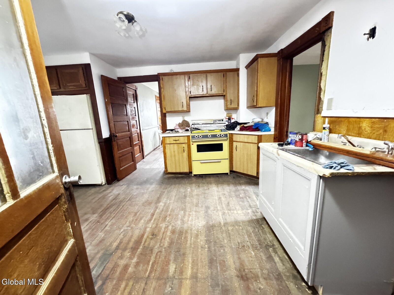 1059 Chrisler Avenue Schenectady NY 12303