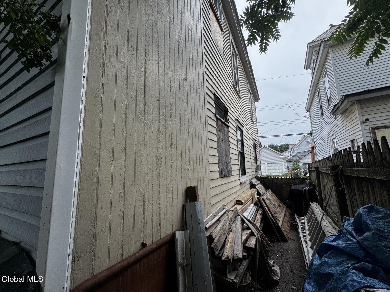 1059 Chrisler Avenue Schenectady NY 12303