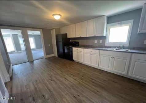 14 Chatham Street Nassau NY 12123