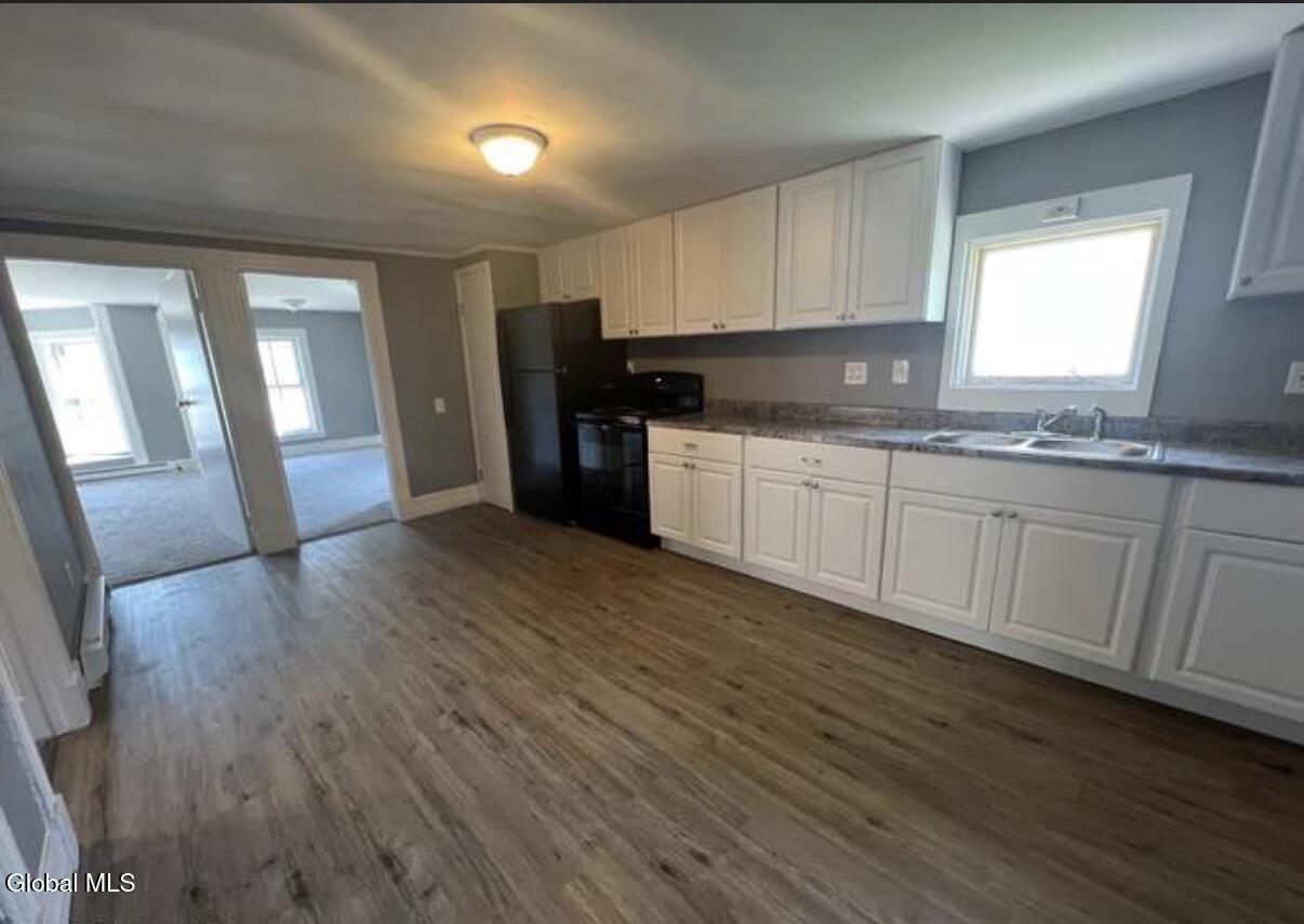 14 Chatham Street Nassau NY 12123