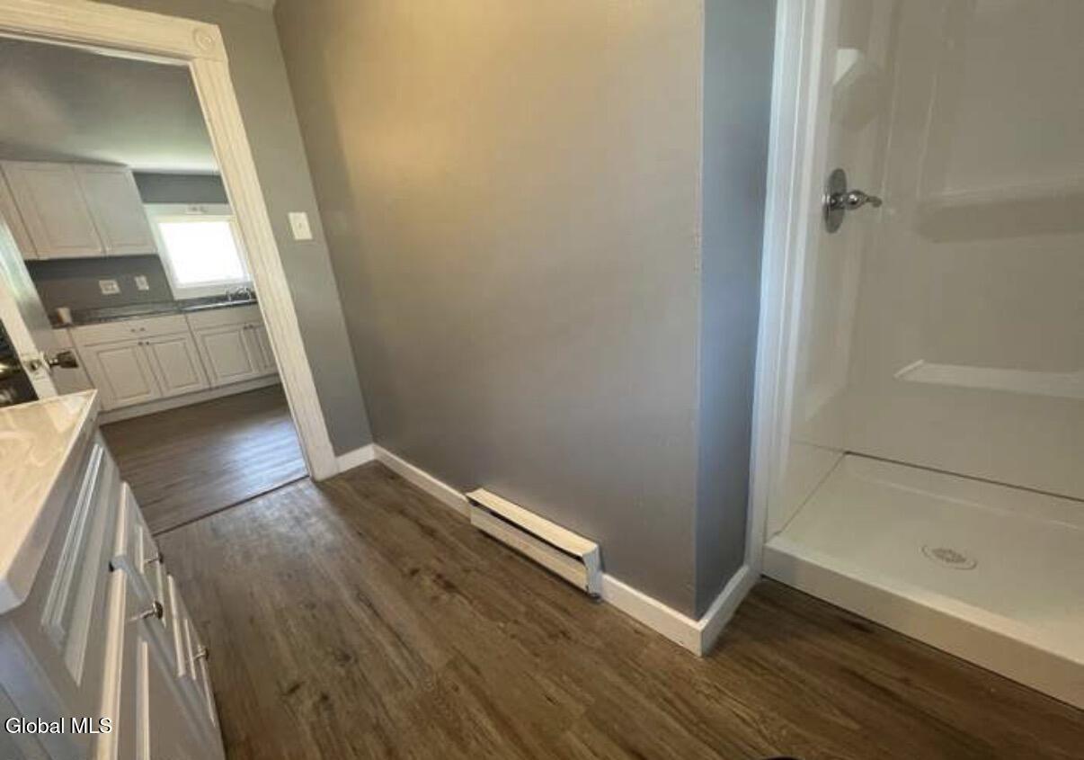 14 Chatham Street Nassau NY 12123