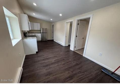 14 Chatham Street Nassau NY 12123