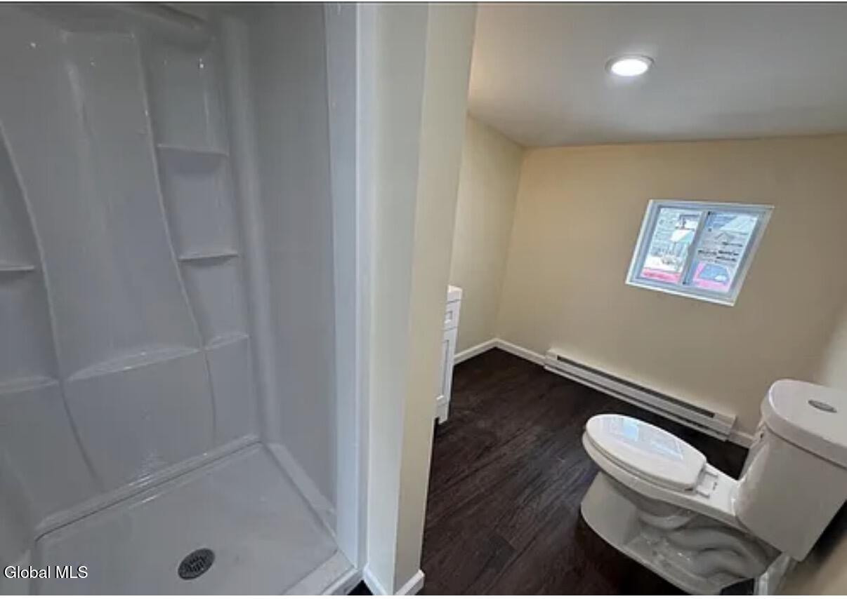 14 Chatham Street Nassau NY 12123