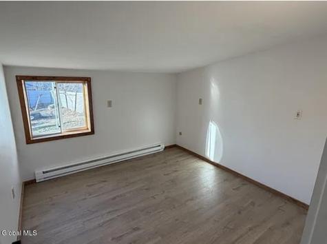 14 Chatham Street Nassau NY 12123