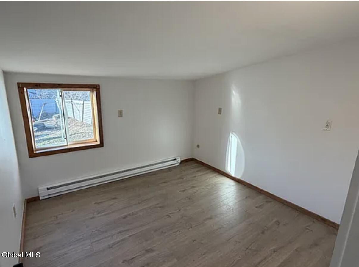 14 Chatham Street Nassau NY 12123