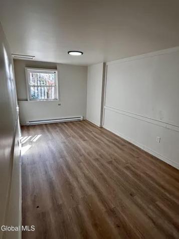 14 Chatham Street Nassau NY 12123