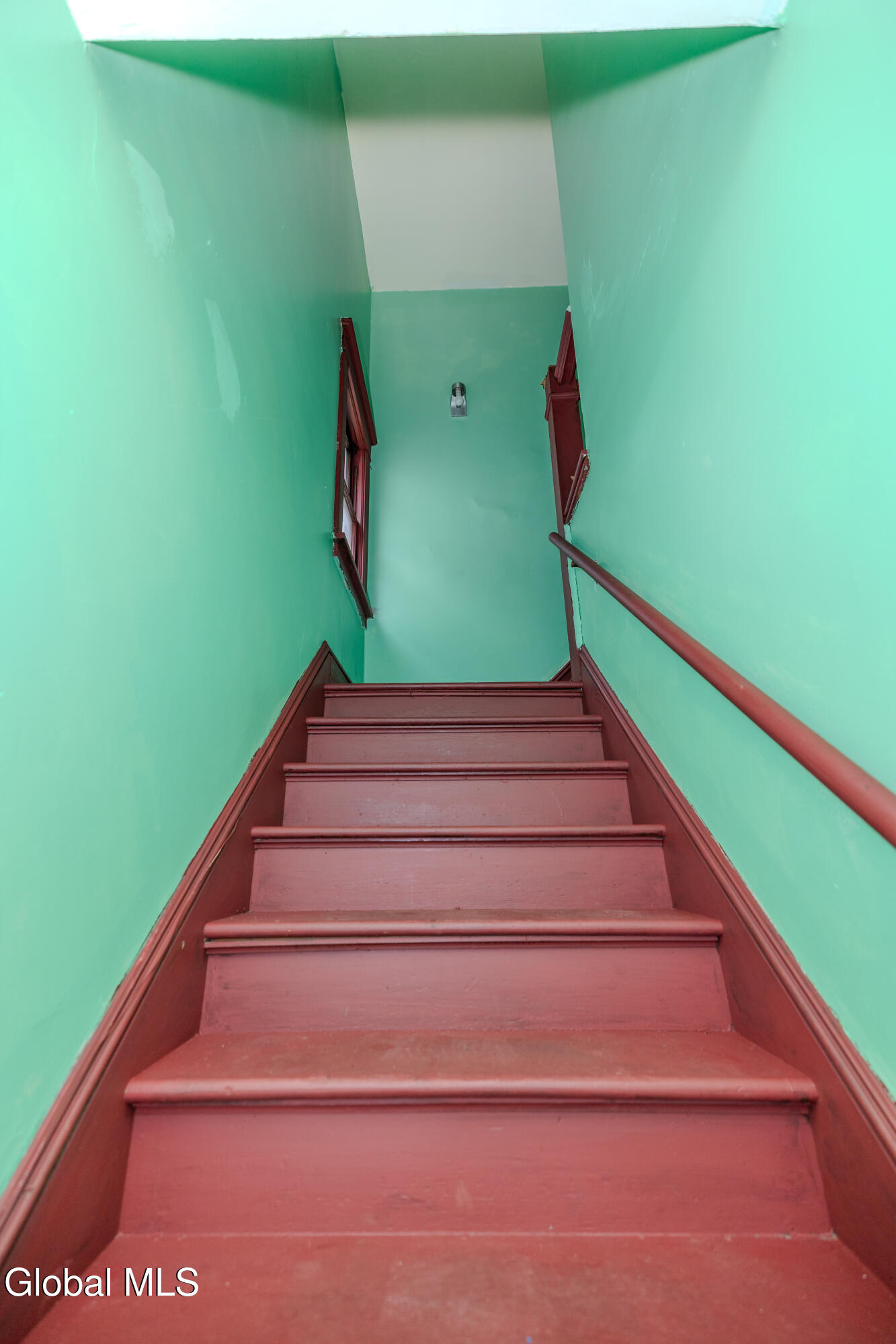 22 Elder Street Schenectady NY 12304