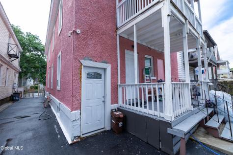 22 Elder Street Schenectady NY 12304
