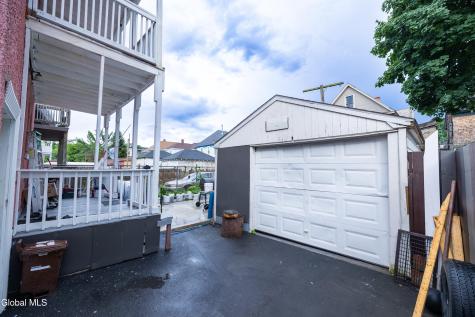 22 Elder Street Schenectady NY 12304