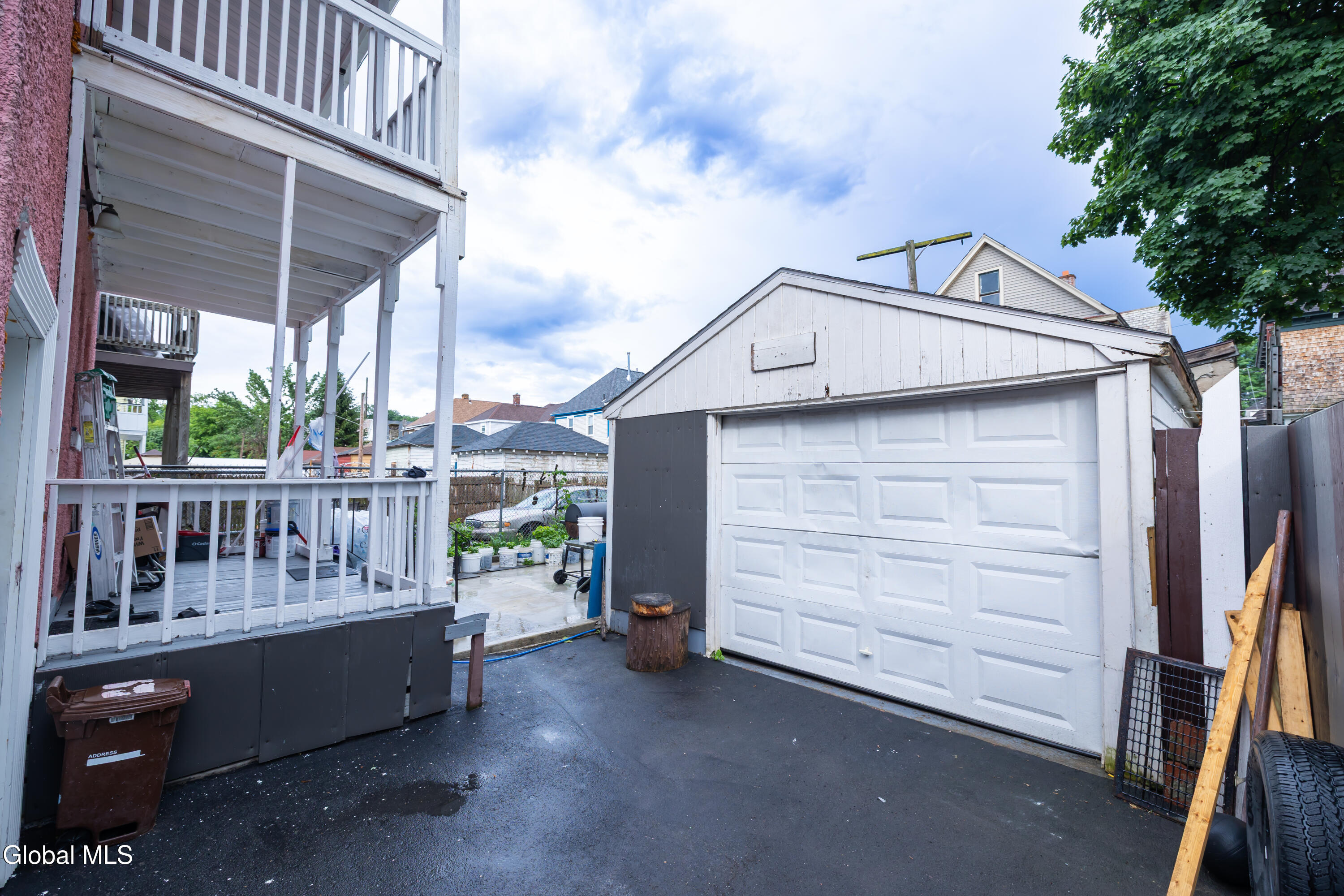 22 Elder Street Schenectady NY 12304