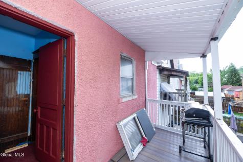 22 Elder Street Schenectady NY 12304