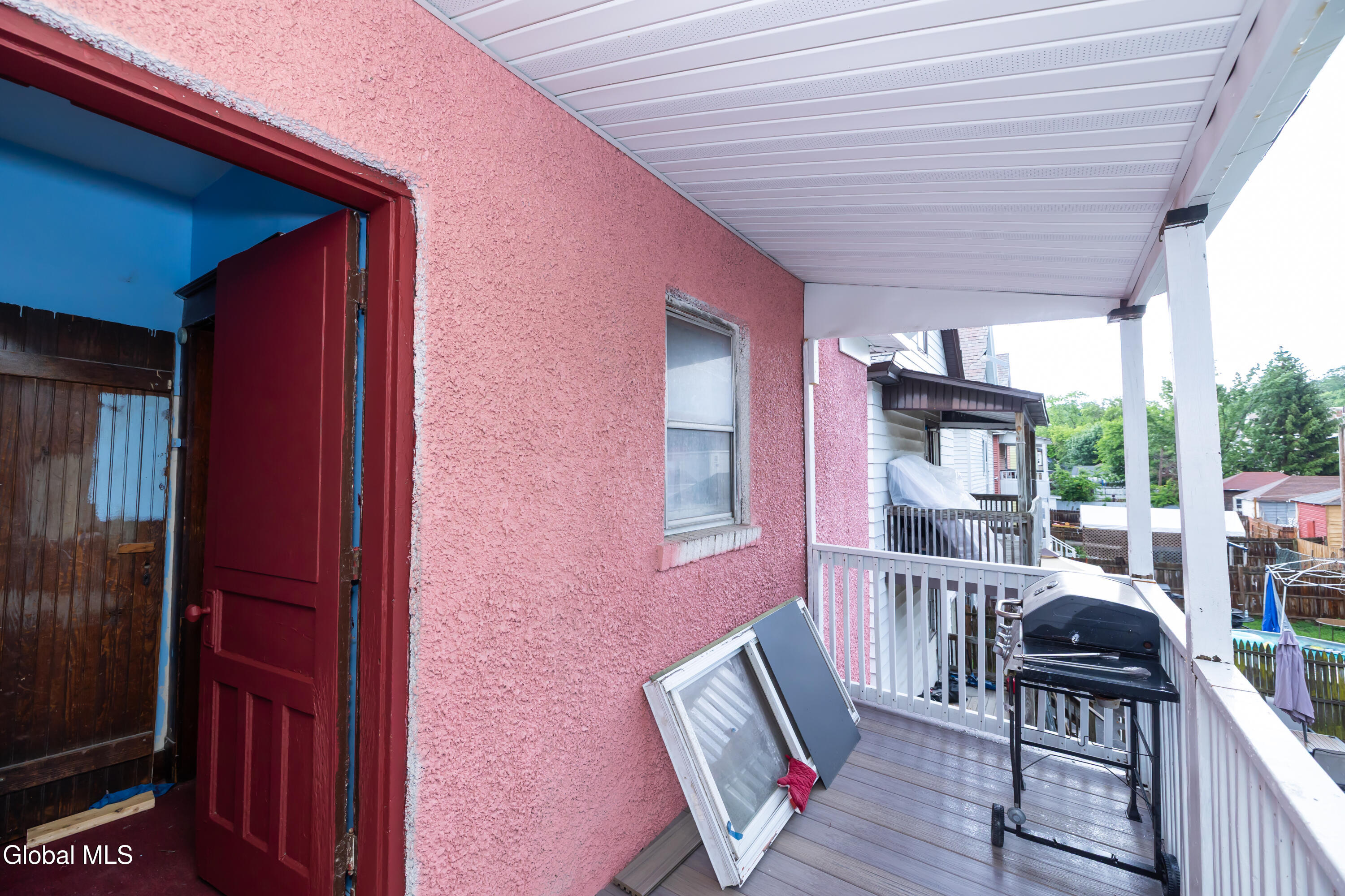 22 Elder Street Schenectady NY 12304