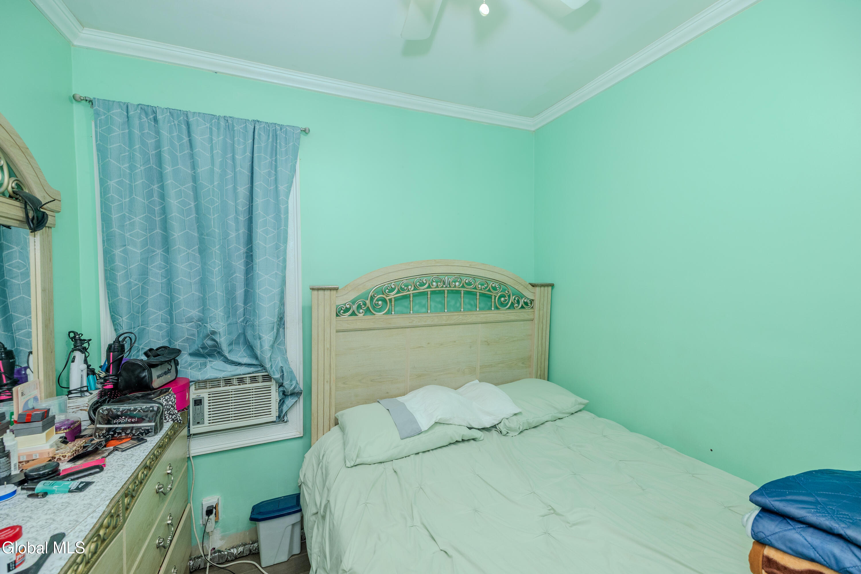 22 Elder Street Schenectady NY 12304