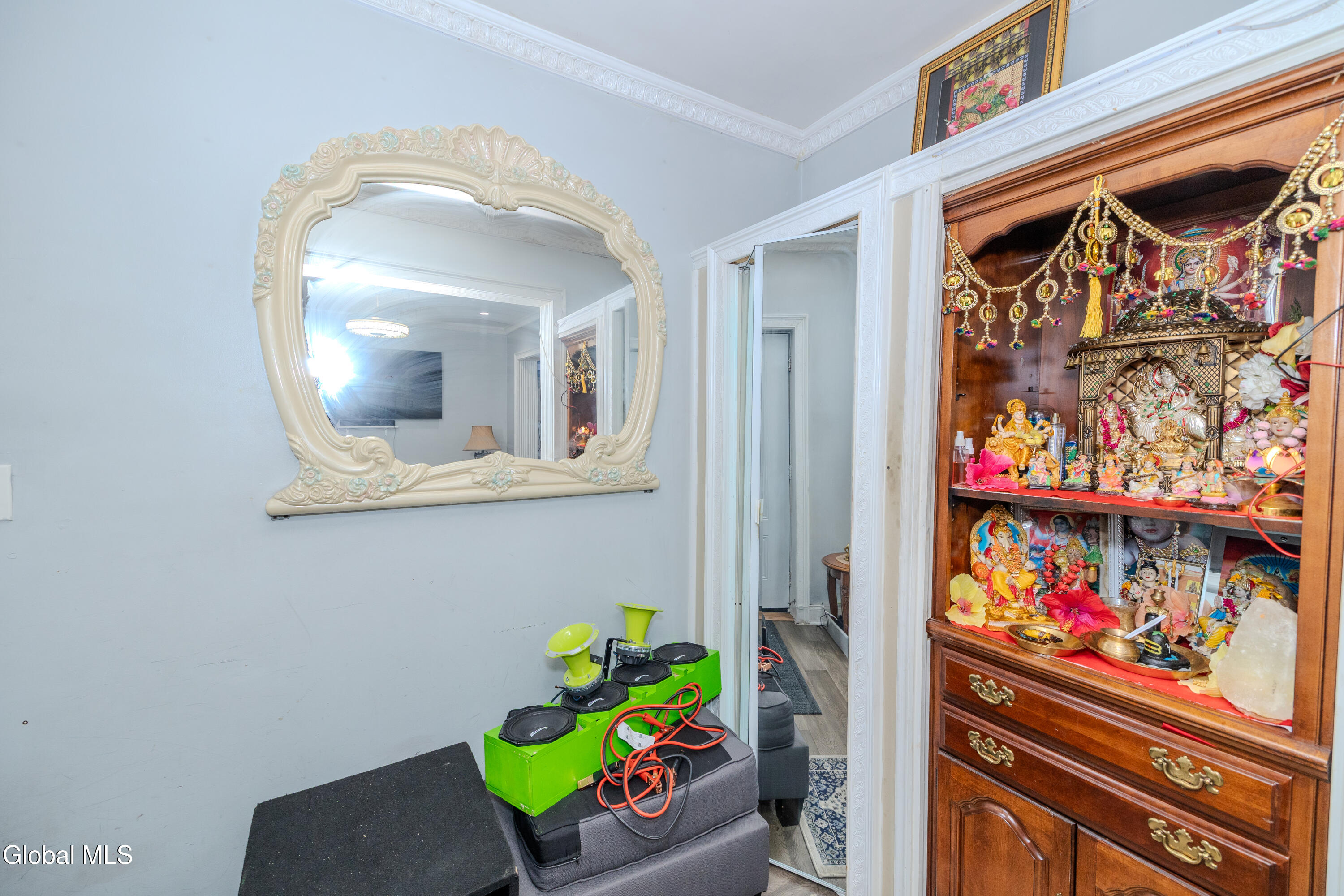 22 Elder Street Schenectady NY 12304