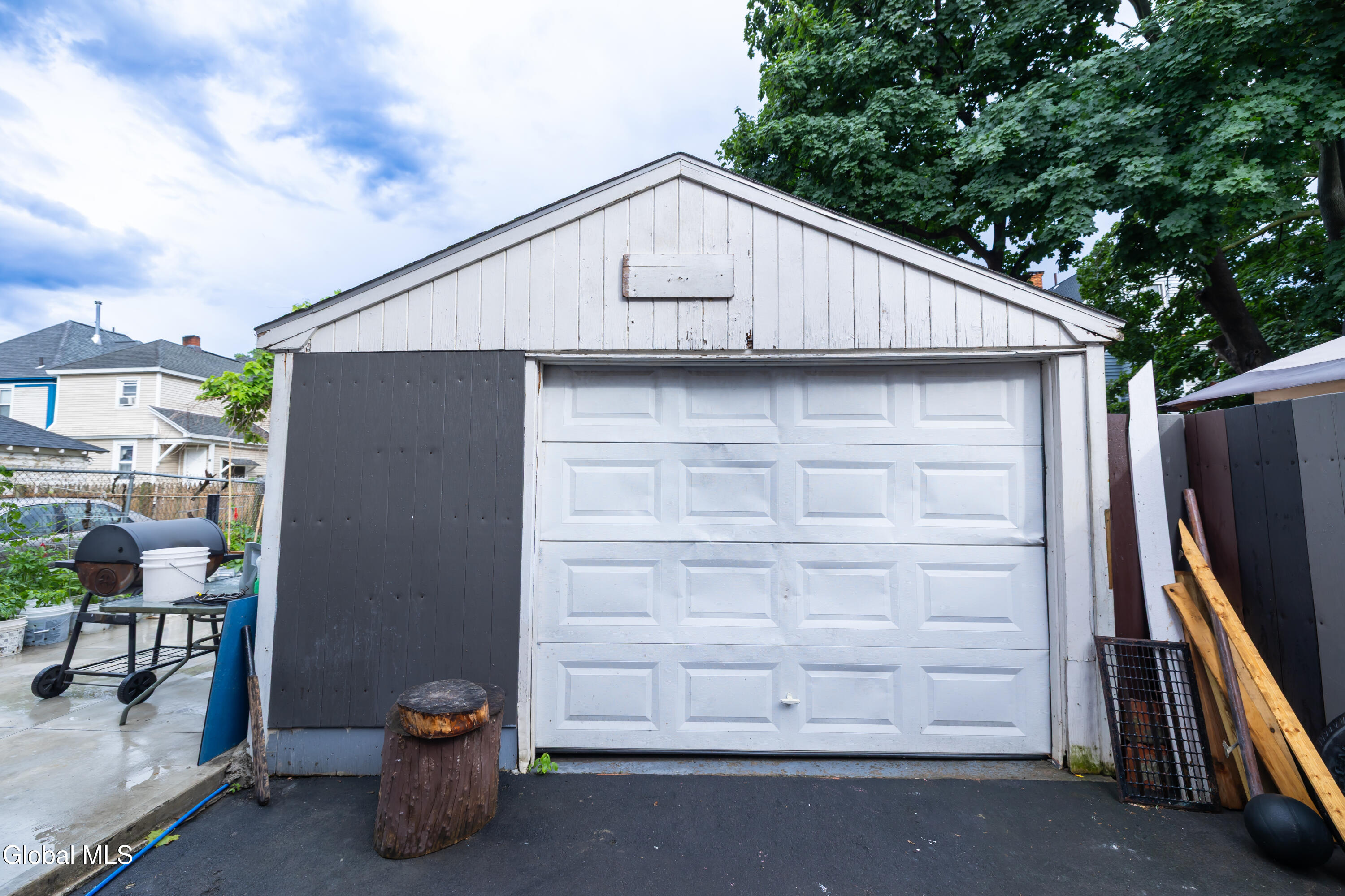 22 Elder Street Schenectady NY 12304