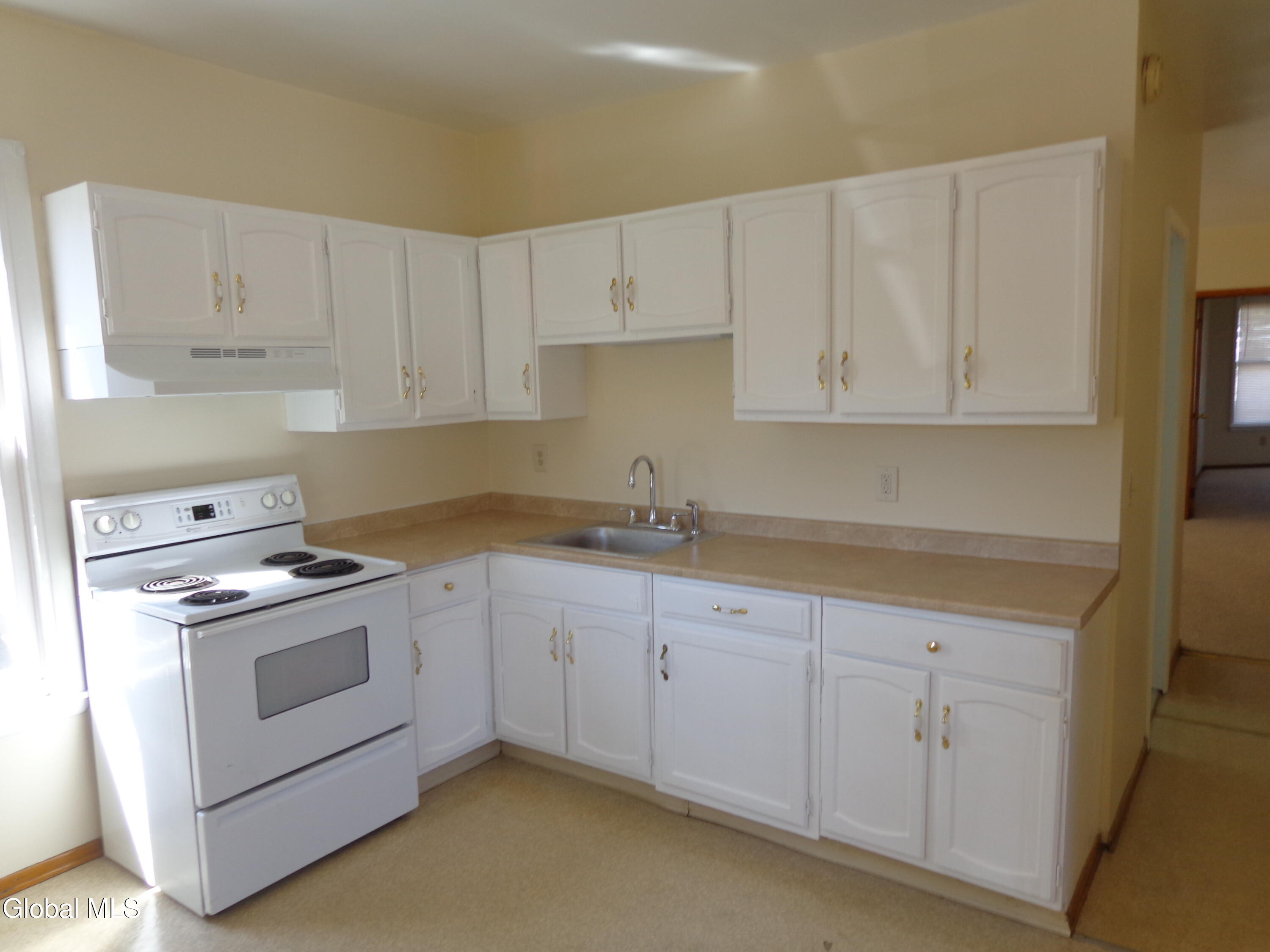 2259 Hamburg Street Schenectady NY 12303