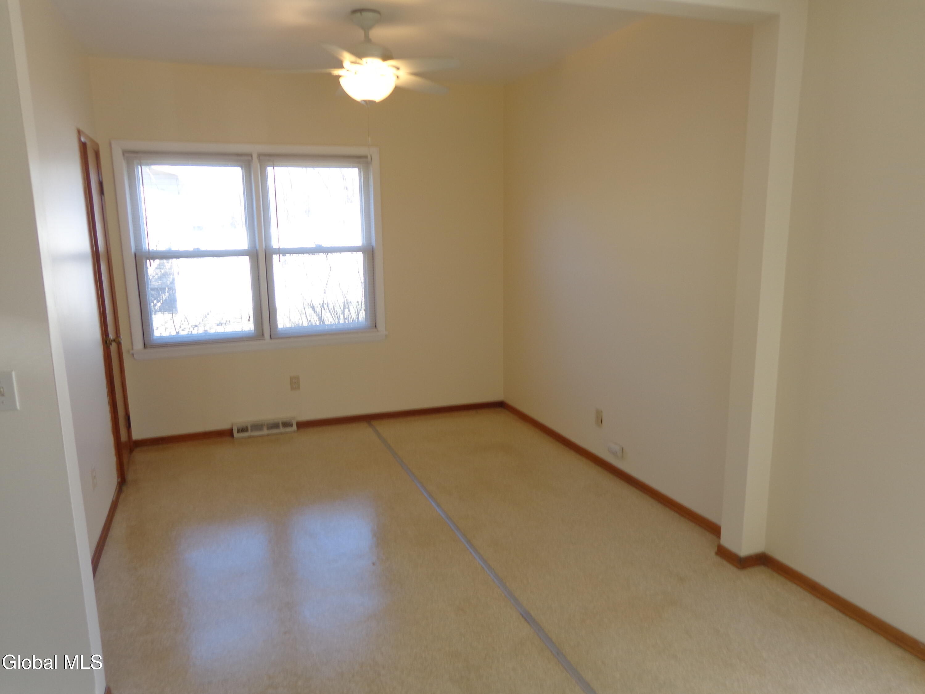2259 Hamburg Street Schenectady NY 12303