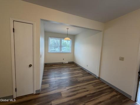 2259 Hamburg Street Schenectady NY 12303