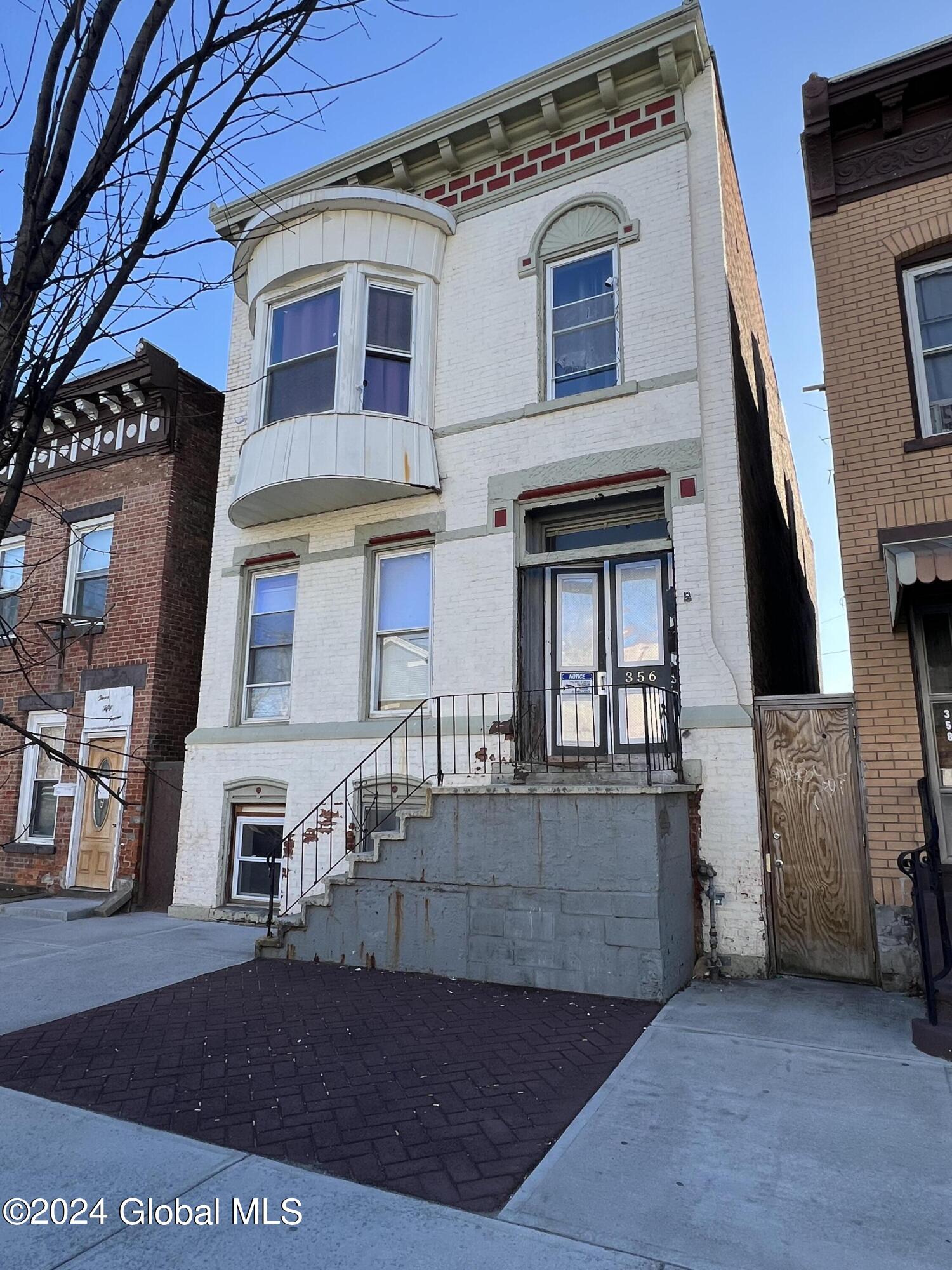 356 4th Street Troy NY 12180
