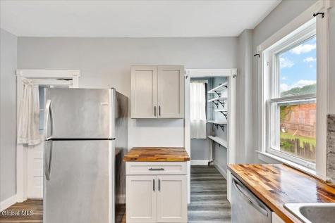 9 Kent Street Albany NY 12206
