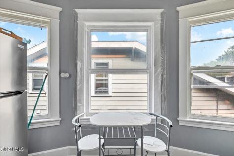 9 Kent Street Albany NY 12206