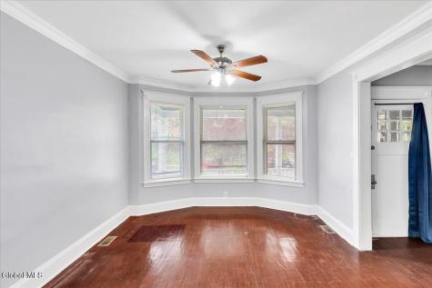 9 Kent Street Albany NY 12206