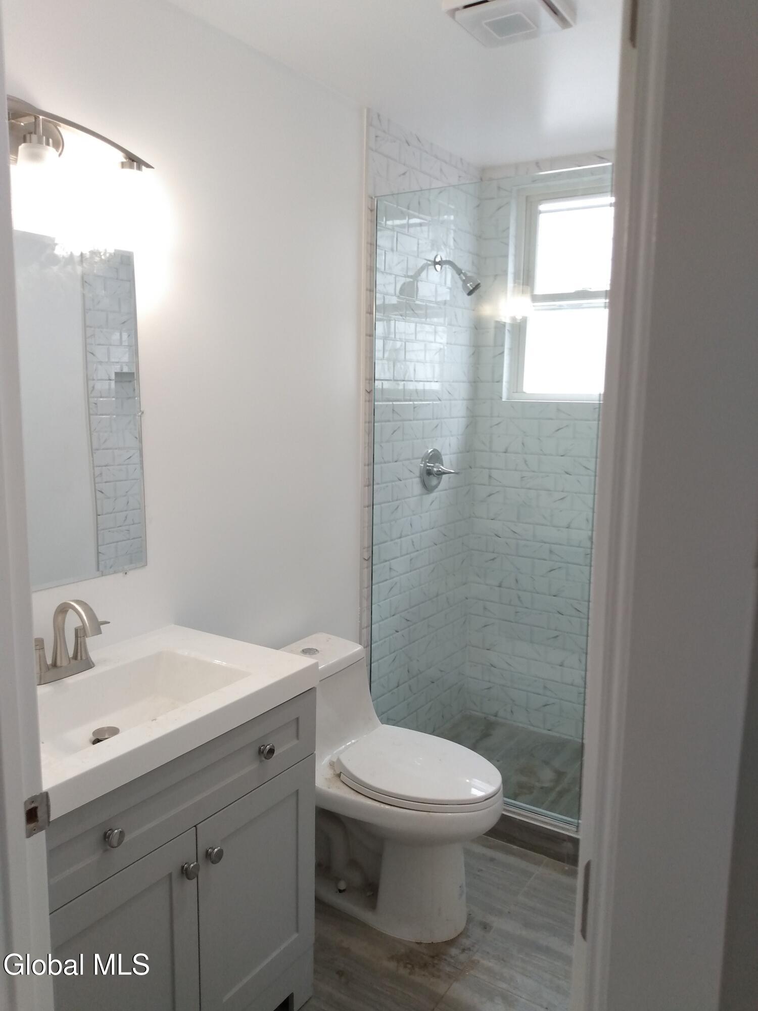 14 W Erie Street Albany NY 12208