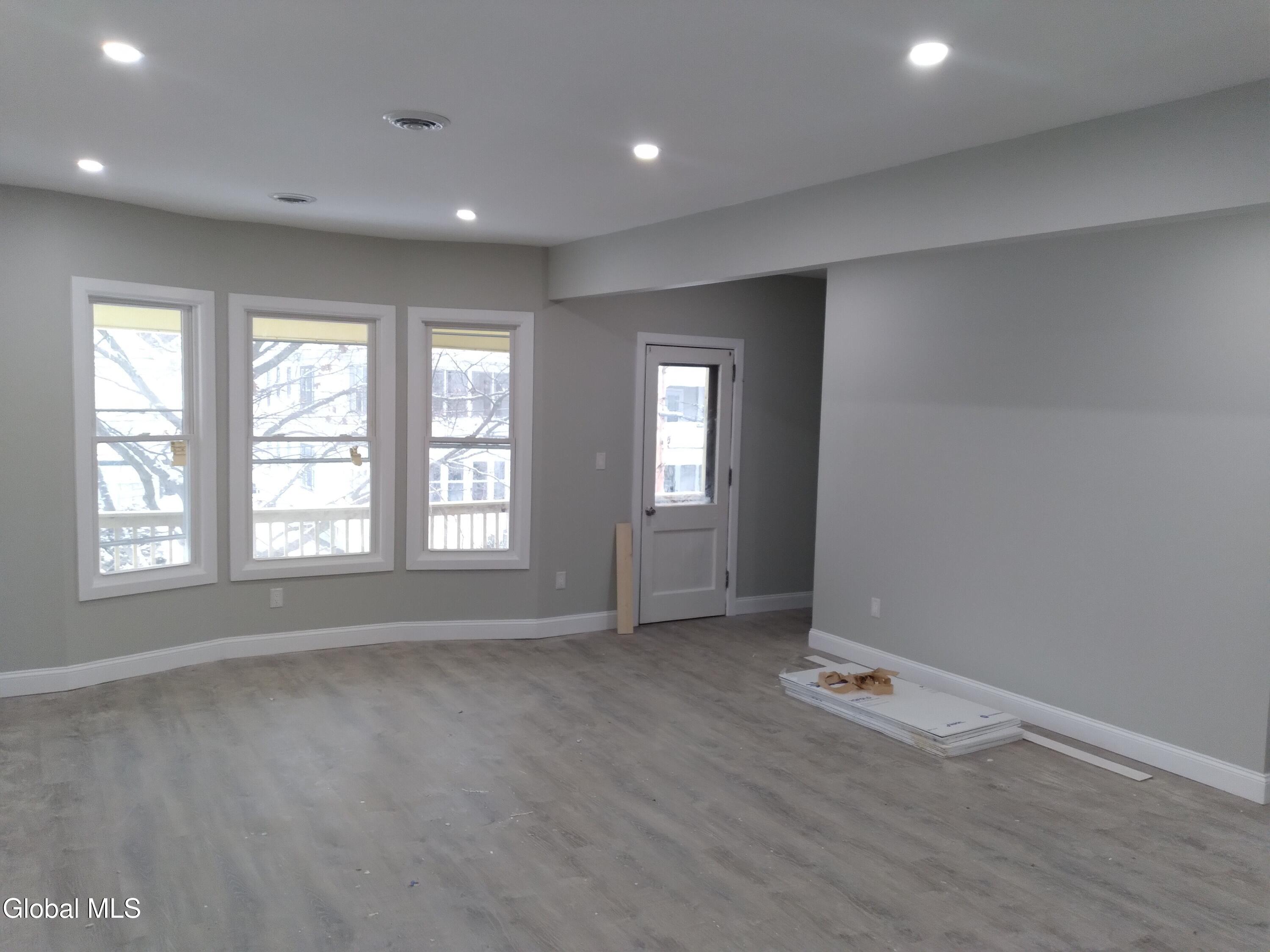 14 W Erie Street Albany NY 12208