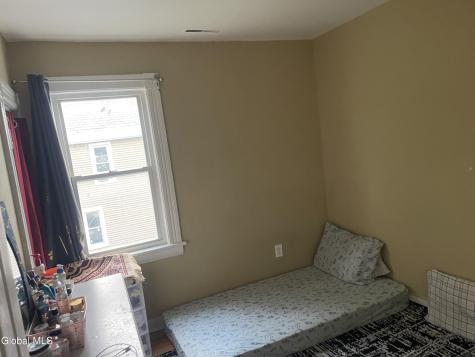 808 Sprague Street Schenectady NY 12307