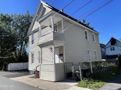 808 Sprague Street Schenectady NY 12307