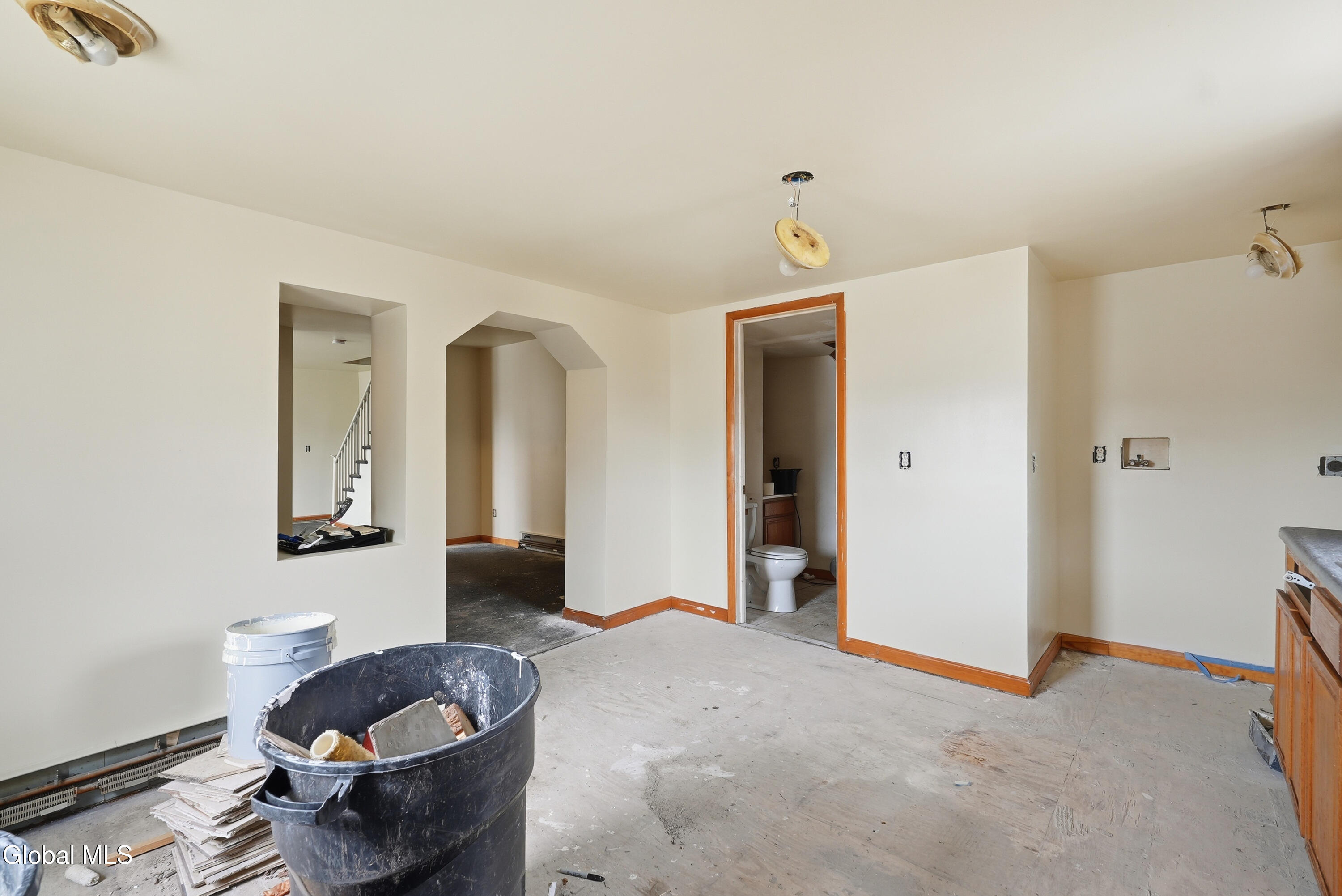 853 5th Avenue Troy NY 12182