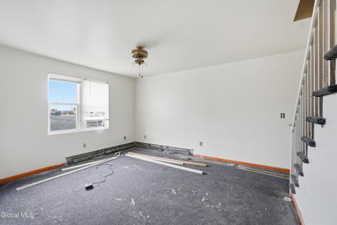 853 5th Avenue Troy NY 12182