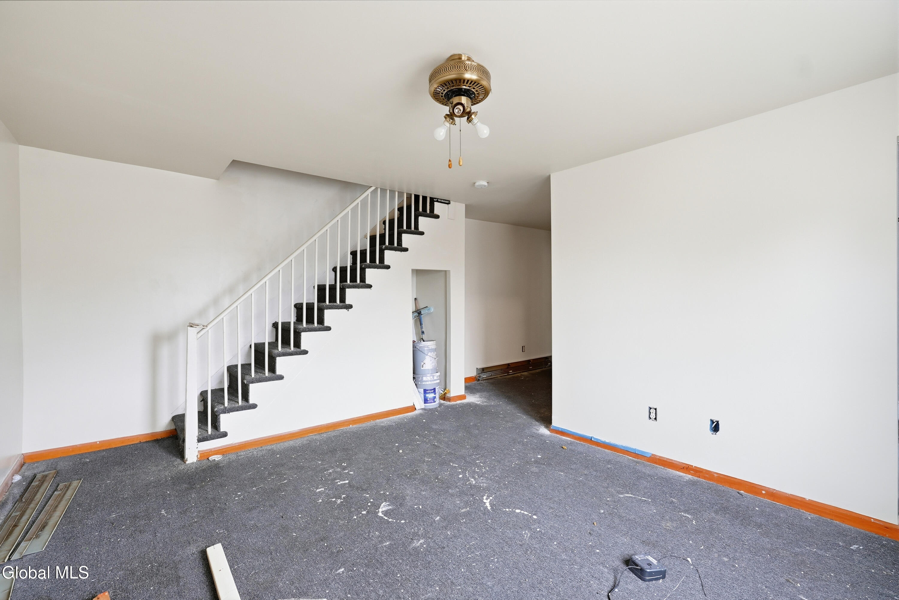 853 5th Avenue Troy NY 12182